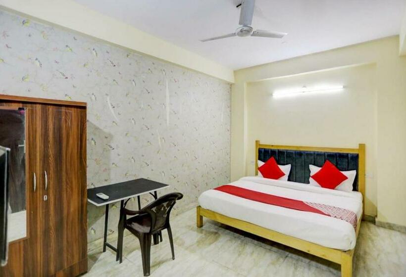 בית מלון כפרי Oyo Flagship 81256 Comfort Stay