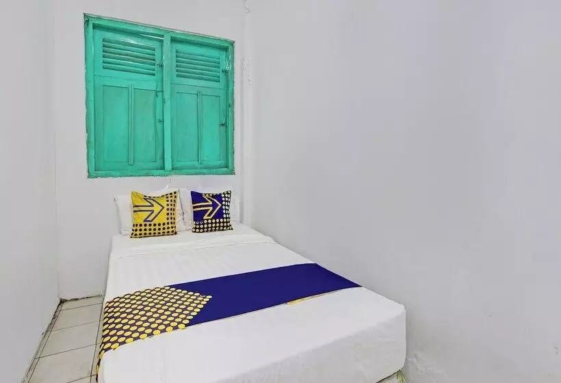 هتل Spot On 92540 Karomah Kostel Syariah