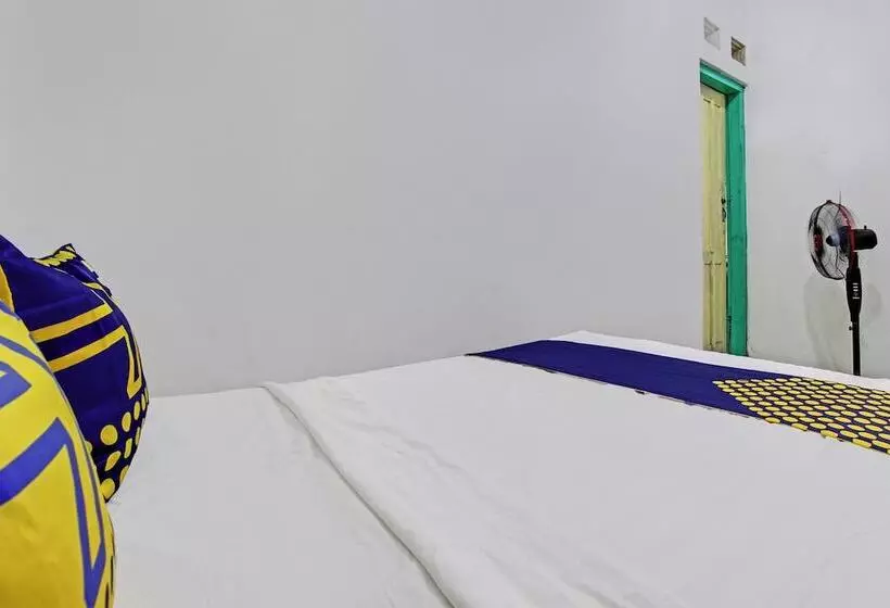 هتل Spot On 92540 Karomah Kostel Syariah