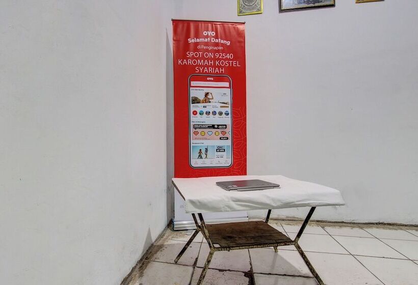 בית מלון כפרי Spot On 92540 Karomah Kostel Syariah