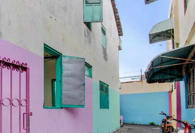 هتل Spot On 92540 Karomah Kostel Syariah