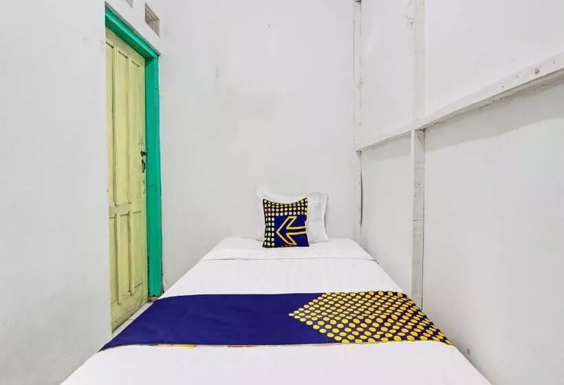 هتل Spot On 92540 Karomah Kostel Syariah