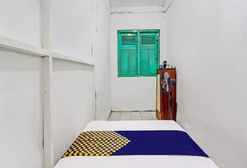 هتل Spot On 92540 Karomah Kostel Syariah