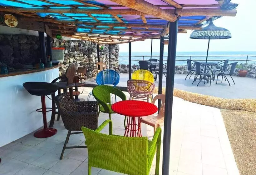 ペンション Utopia Island Resort
