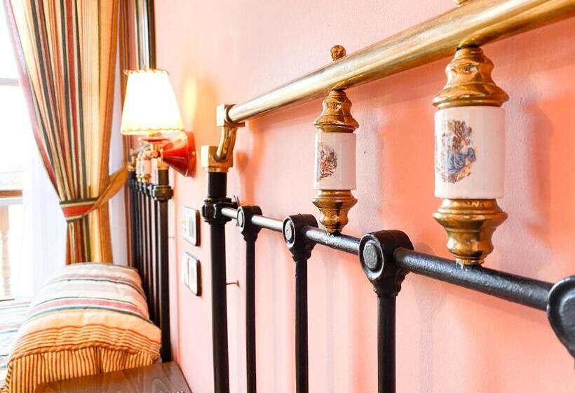 فندق Posada Los Leones