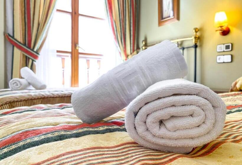 فندق Posada Los Leones