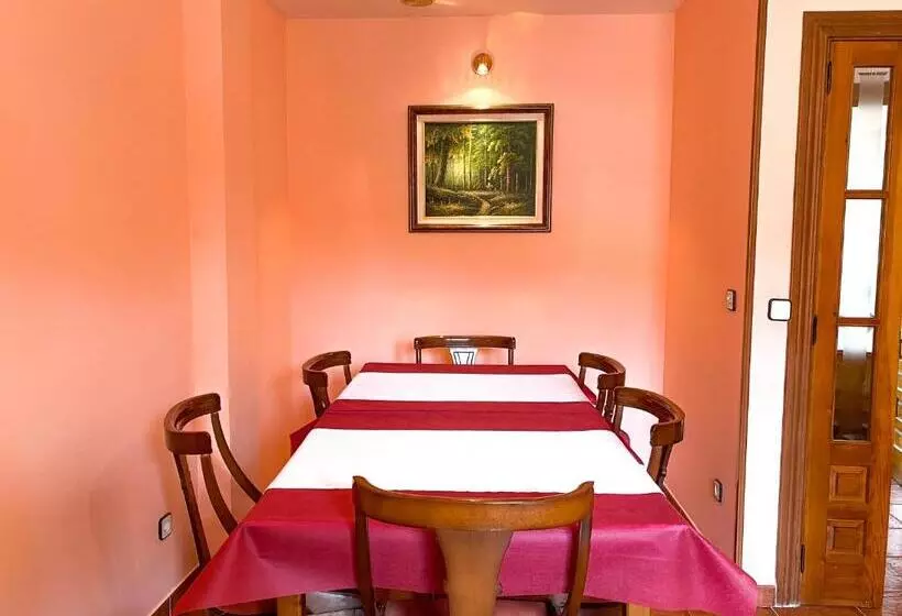 Hotelli Posada Los Leones