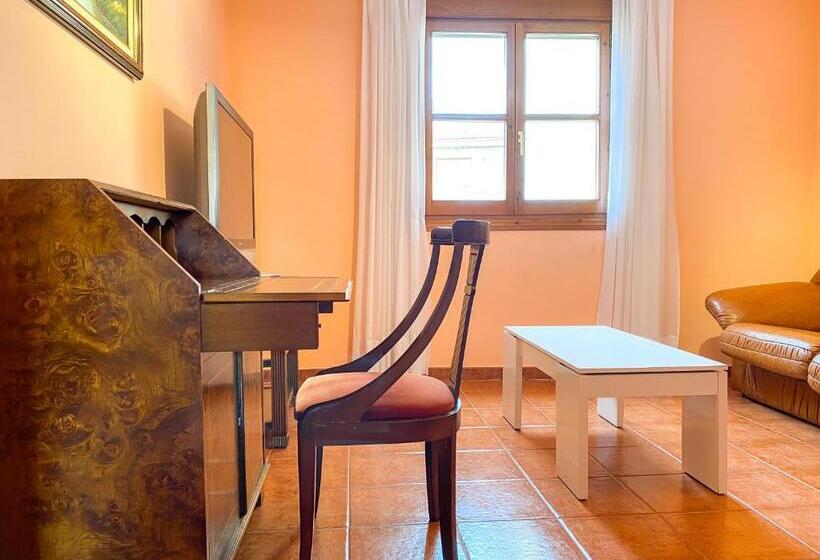 فندق Posada Los Leones