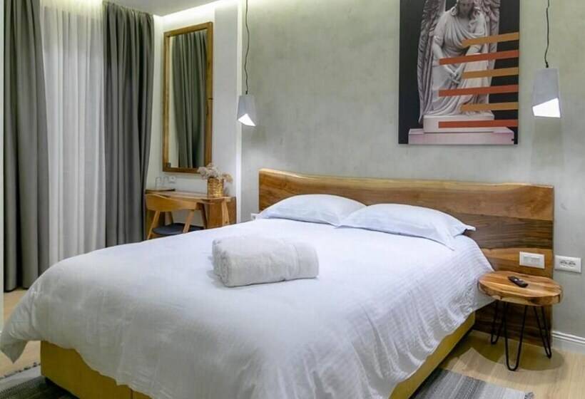 هتل Elegance Boutique