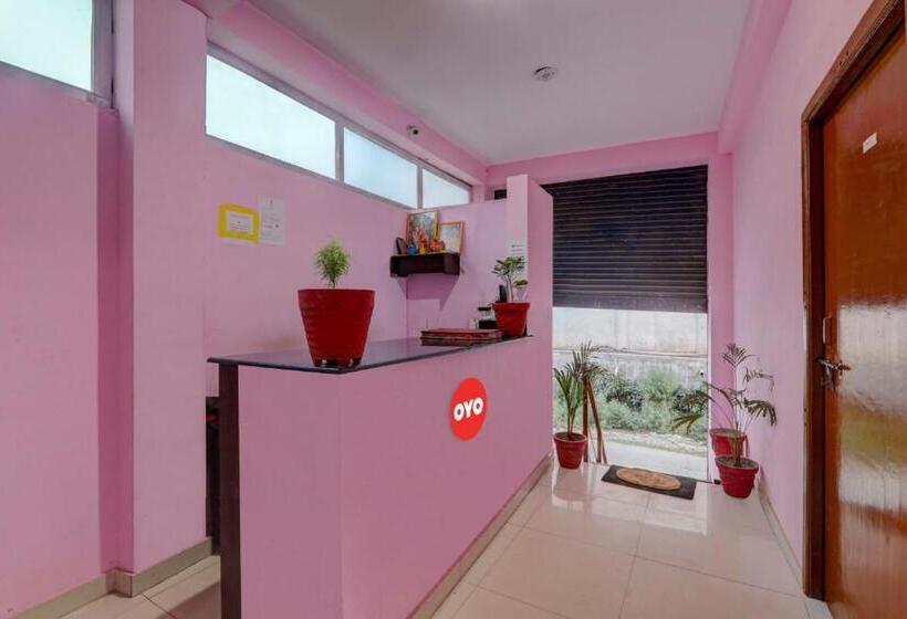 酒店 Oyo Flagship 81056 Panday Guest House