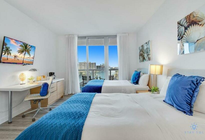 호스텔 Cozy Apartment   Amazing Pool  Near Beach