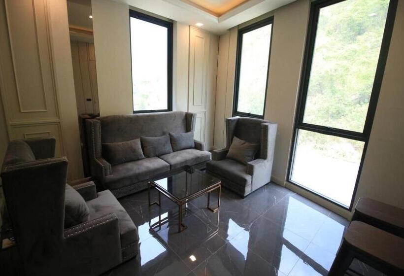 Hotel Execlusive Suite 209 By Forest Khaoyai