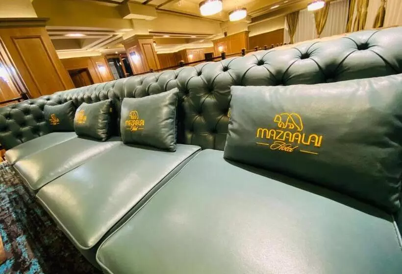 هتل Mazaalai