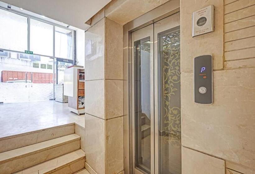 호텔 Oyo Flagship 81157  Le Cashew