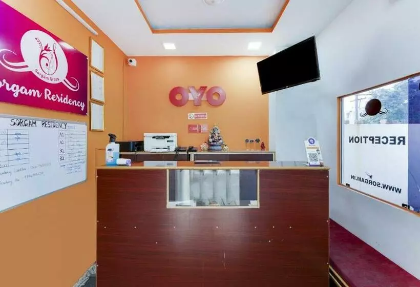 ホテル Oyo Flagship 81168 Sorgam Residency