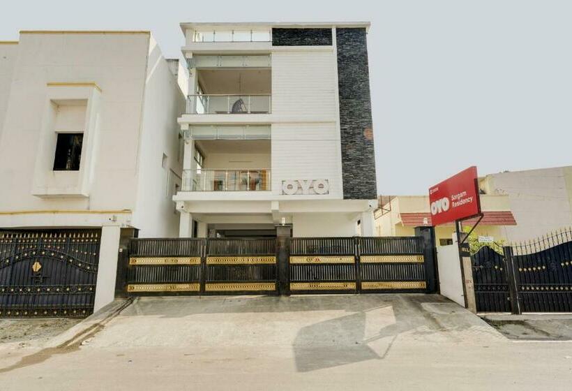 Hotel Oyo Flagship 81168 Sorgam Residency
