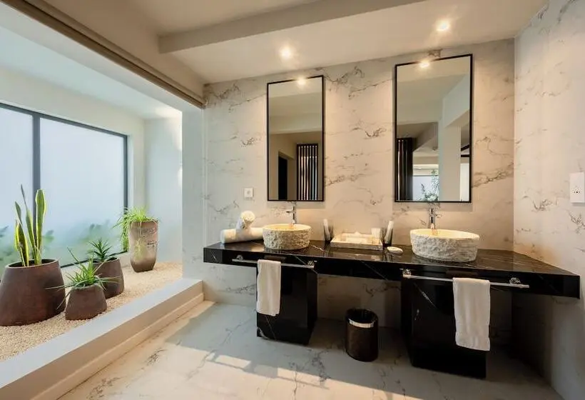 استراحتگاه Sea Diamond Boutique Hotel & Spa