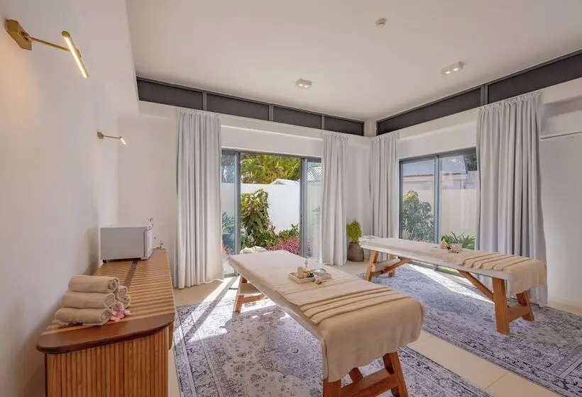 استراحتگاه Sea Diamond Boutique Hotel & Spa