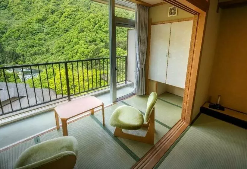 旅館 Shikisainoyado Marumine