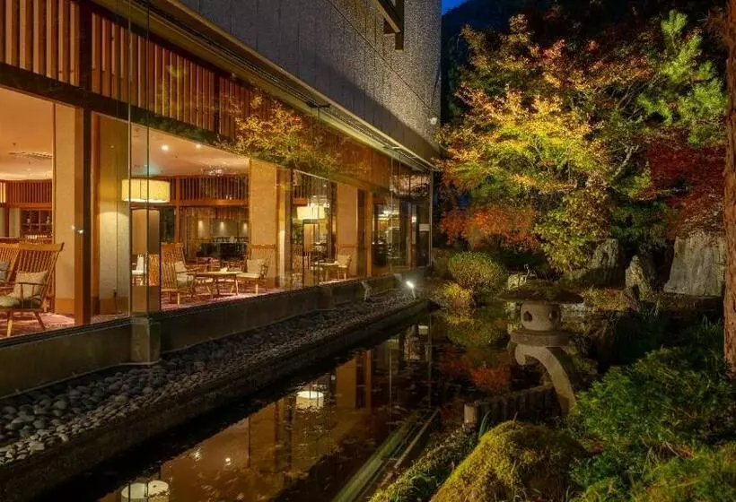 旅館 Shikisainoyado Marumine