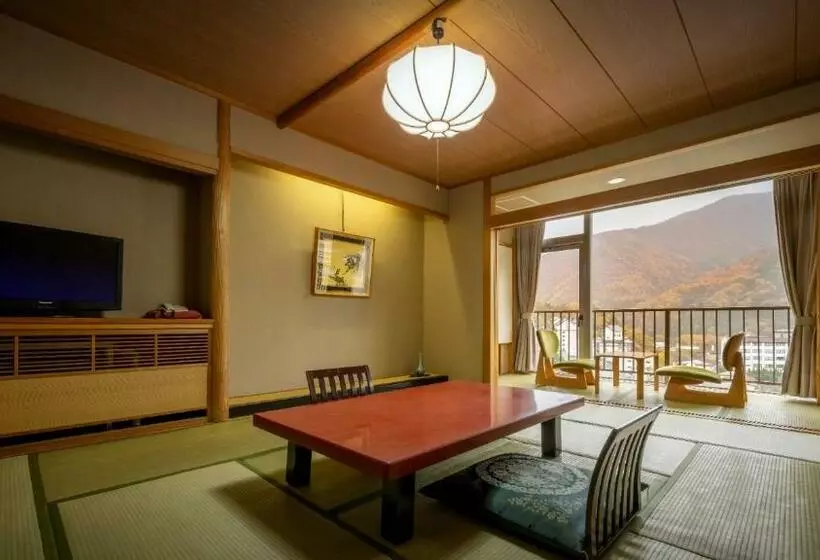 旅館 Shikisainoyado Marumine