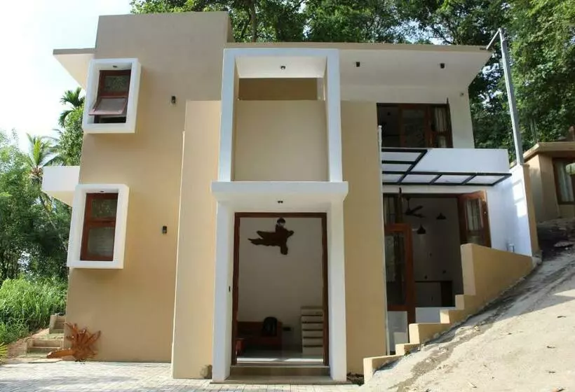 ユースホステル Kandy Lotus Chalet