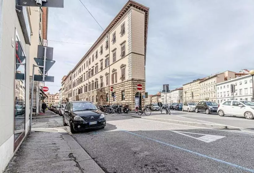 تختخواب و صبحانه Game Rooms Experience