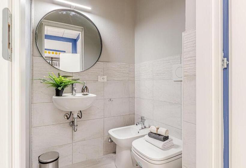 تختخواب و صبحانه Game Rooms Experience