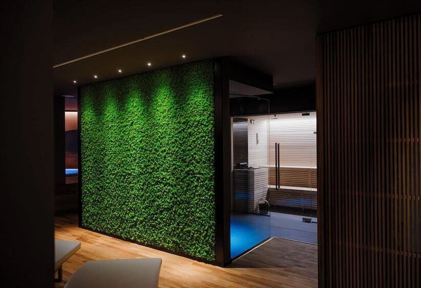 Biancodonda Greenblu Hotel & Spa