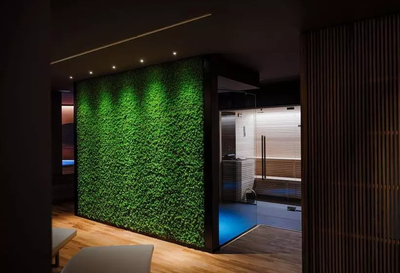 Biancodonda Greenblu Hotel & Spa