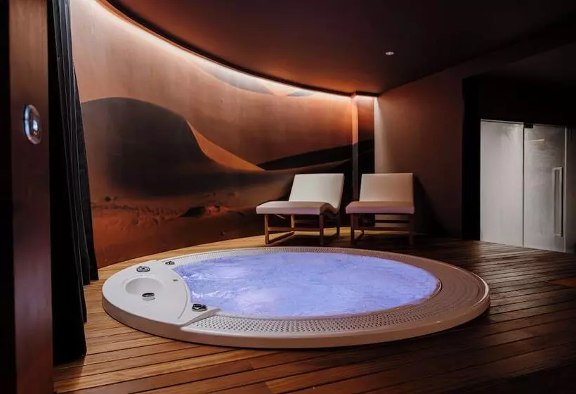 Biancodonda Greenblu Hotel & Spa