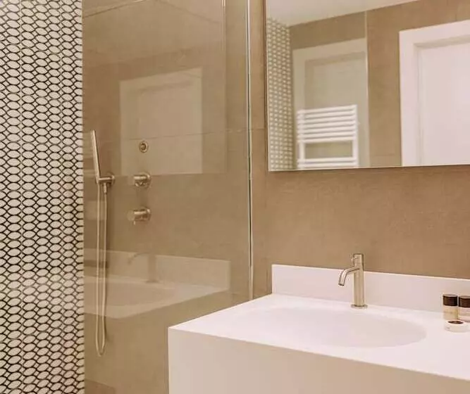 Biancodonda Greenblu Hotel & Spa