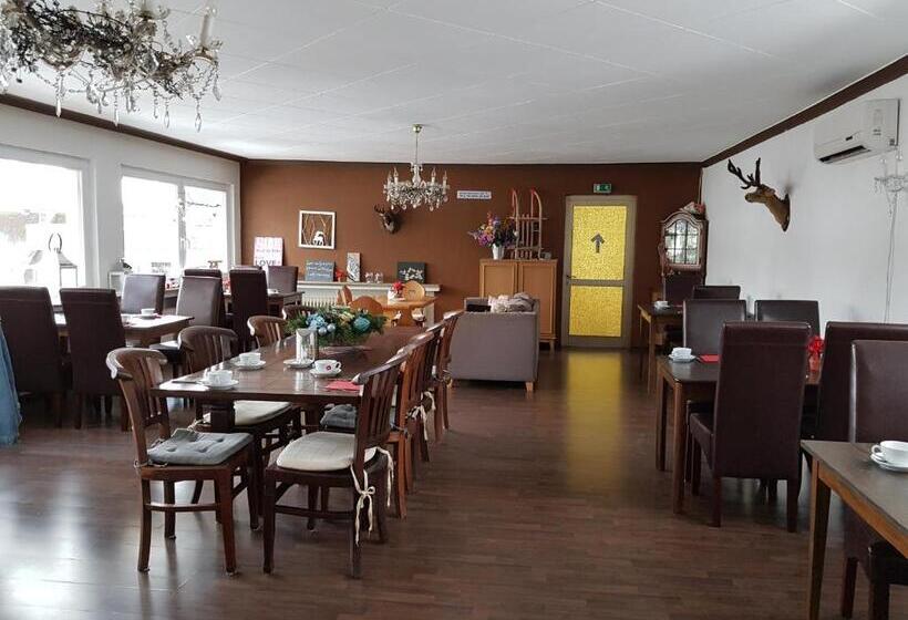 Berghotel Natura Bed & Breakfast