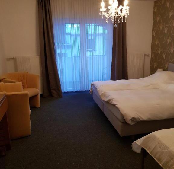 Berghotel Natura Bed & Breakfast