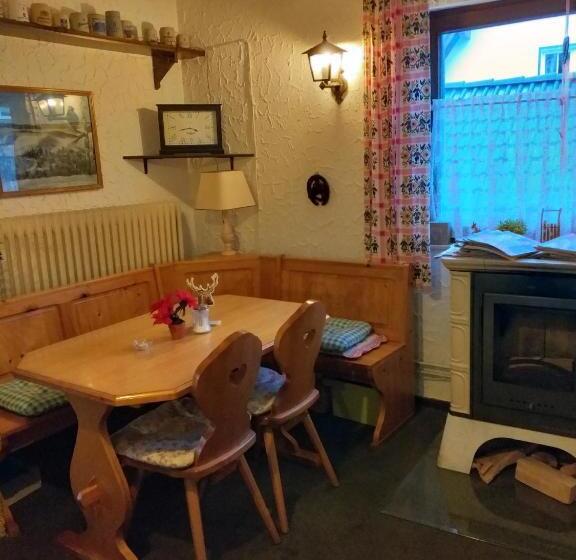 Berghotel Natura Bed & Breakfast