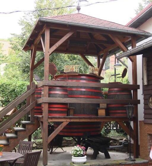 Haus Kehrwieder   Hotel Am Kur Café