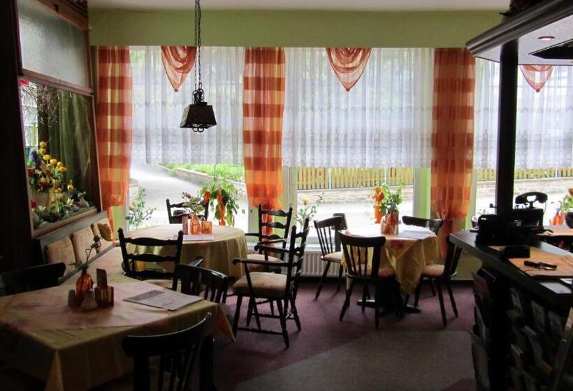 Haus Kehrwieder   Hotel Am Kur Café