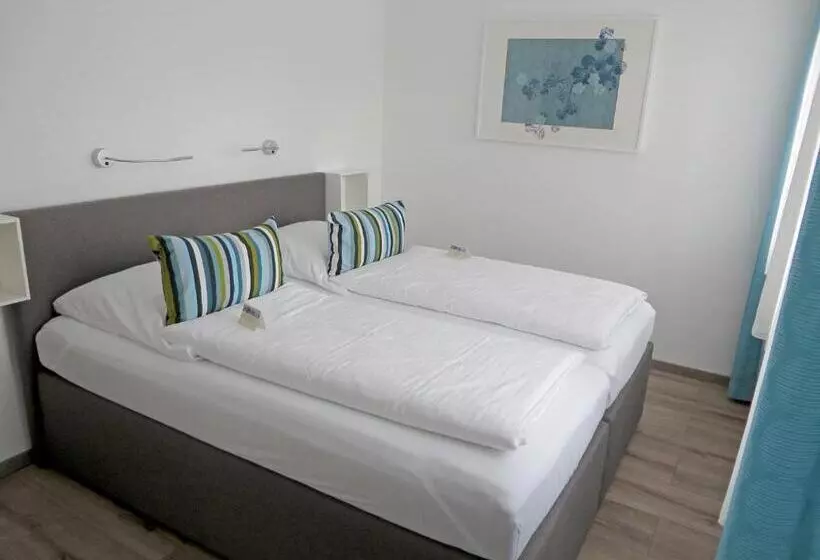 Hotelli Ammerseehäuser