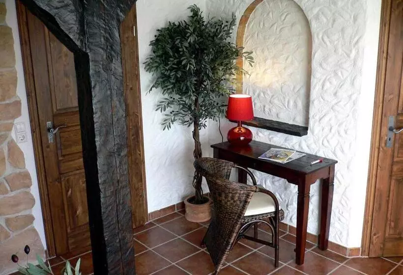 هتل Apartmenthaus Casa Palma