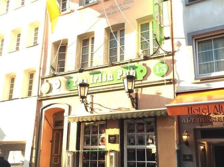 Отель Barcelona Bed & Breakfast