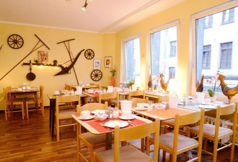 Отель Barcelona Bed & Breakfast