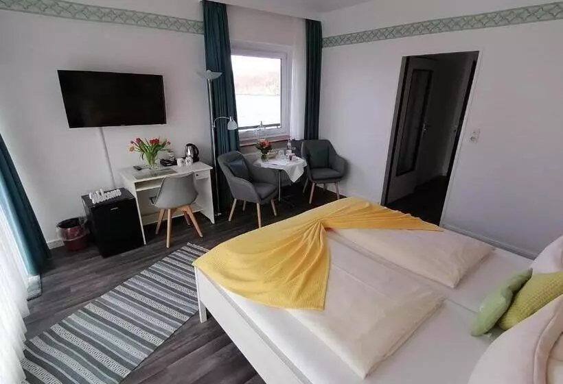 ホテル Diekseequell Superior Am Dieksee