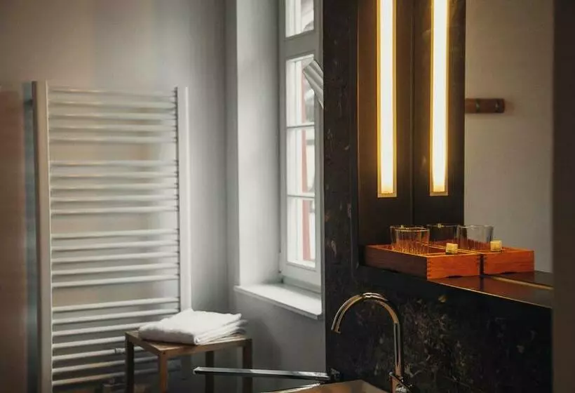 Eltvinum Hotel I Restaurant I Weinbar