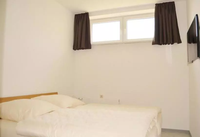 Hotelli Haus Alte Teestube