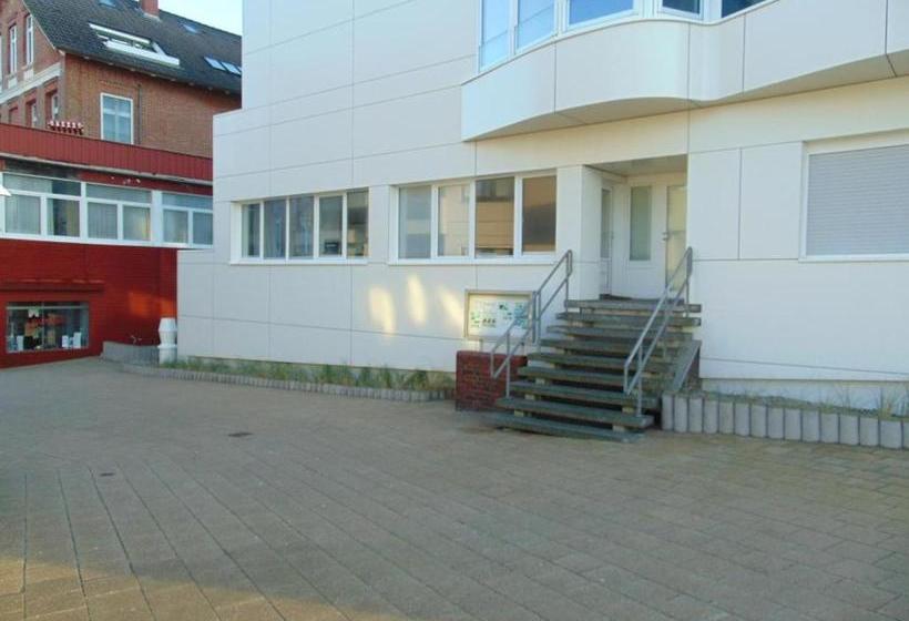 هتل Haus Alte Teestube