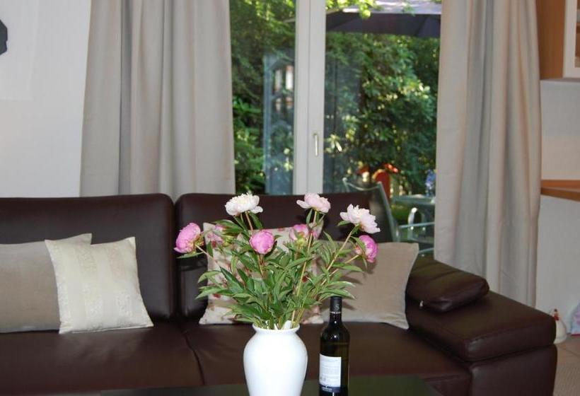 호텔 Heideapartments