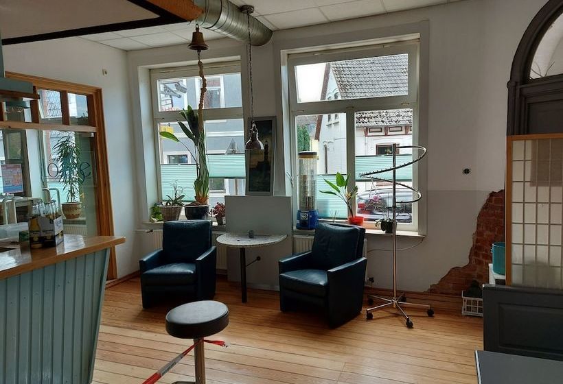 Отель Kommodich