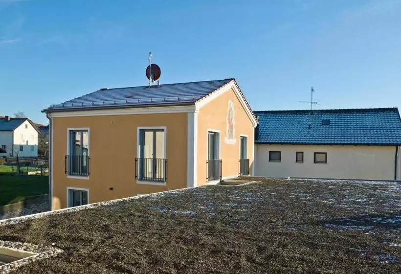 Hotelli Landhaus Altmuehltal