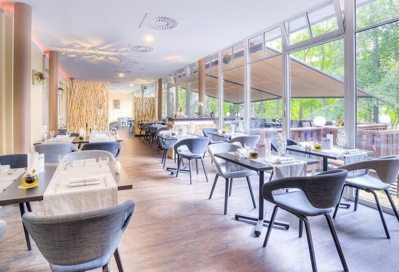 Ostseehotel Villen Im Park   Ein Rovell