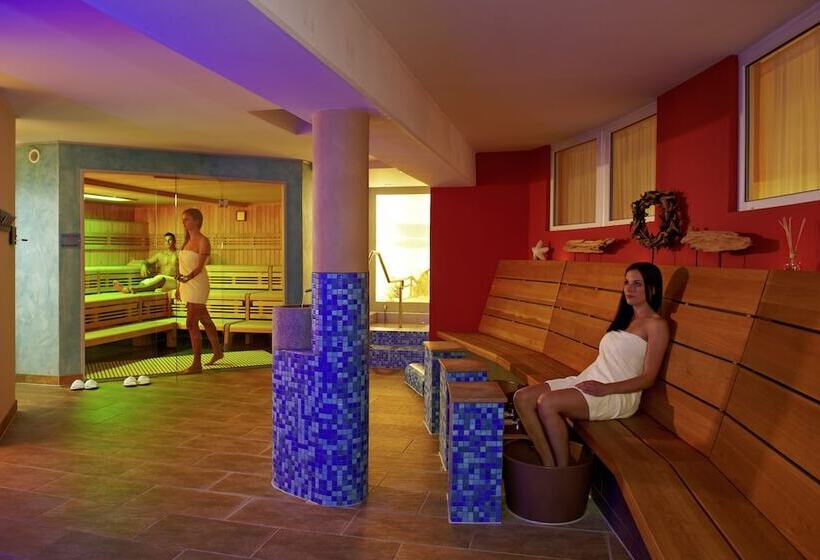 Ostseehotel Villen Im Park   Ein Rovell